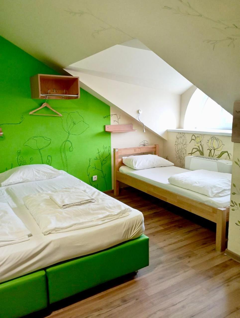 Dream Hostel Poltava Buitenkant foto